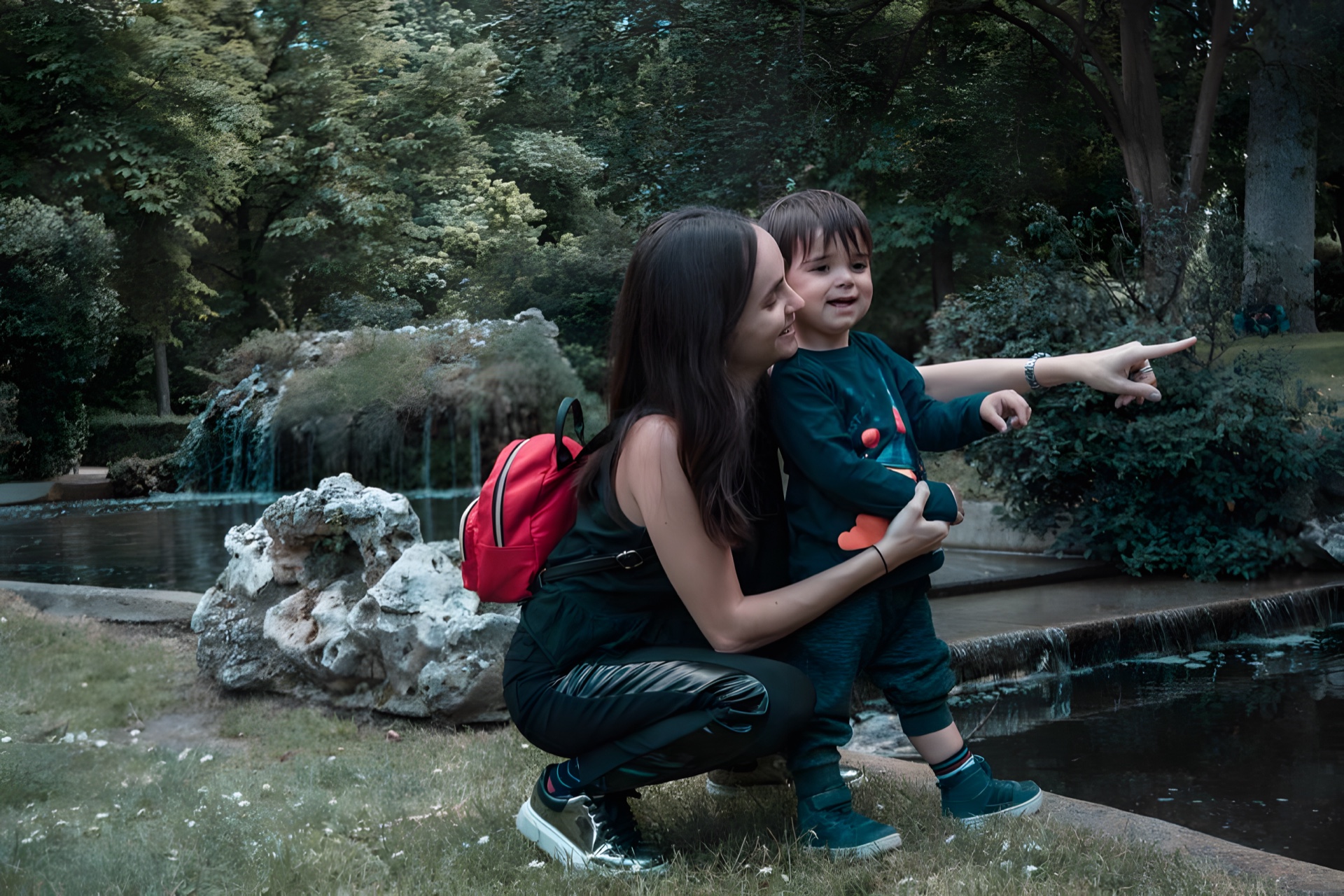 Georgina Ceballos con su hijo